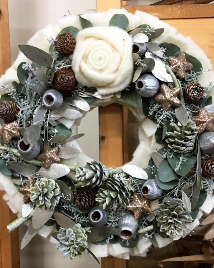 工作キットフェルトで飾る! クリスマスリース キットこどもこうさく研究所イベ