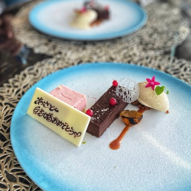記念日ディナーでオーダーしたいデザートプレートの文面まとめmarry マリー