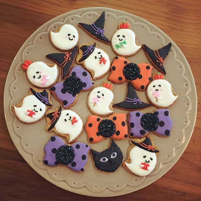 ハロウィン 市販カップケーキで！おばけカップケーキの作り方 - Rainbow DIY