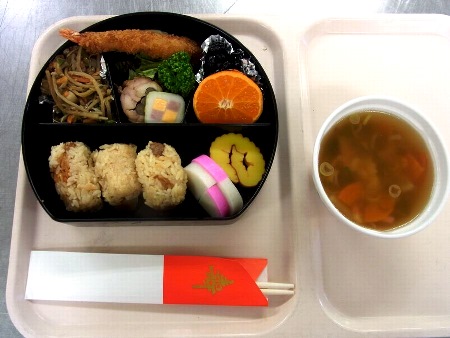 沖縄はおせち料理を食べない？代わりの正月料理や重箱の意味を紹介！特集・コラム - ディノス