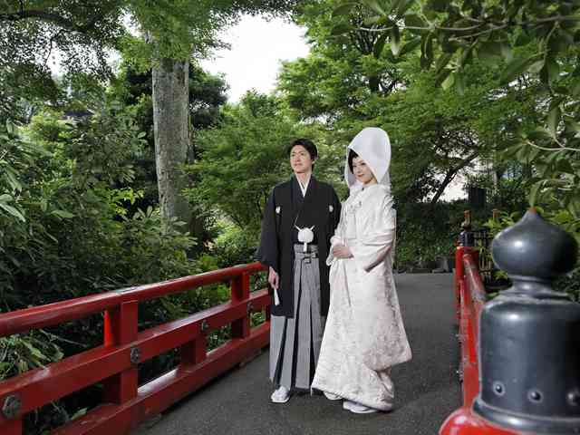 フォトスタジオ2着プラン 各2着神社結婚式・和婚の定額制格安プラン・お得なキャンペーン福岡・九州で和装の神社結婚式・和婚 ならウェディングセレクト！和婚