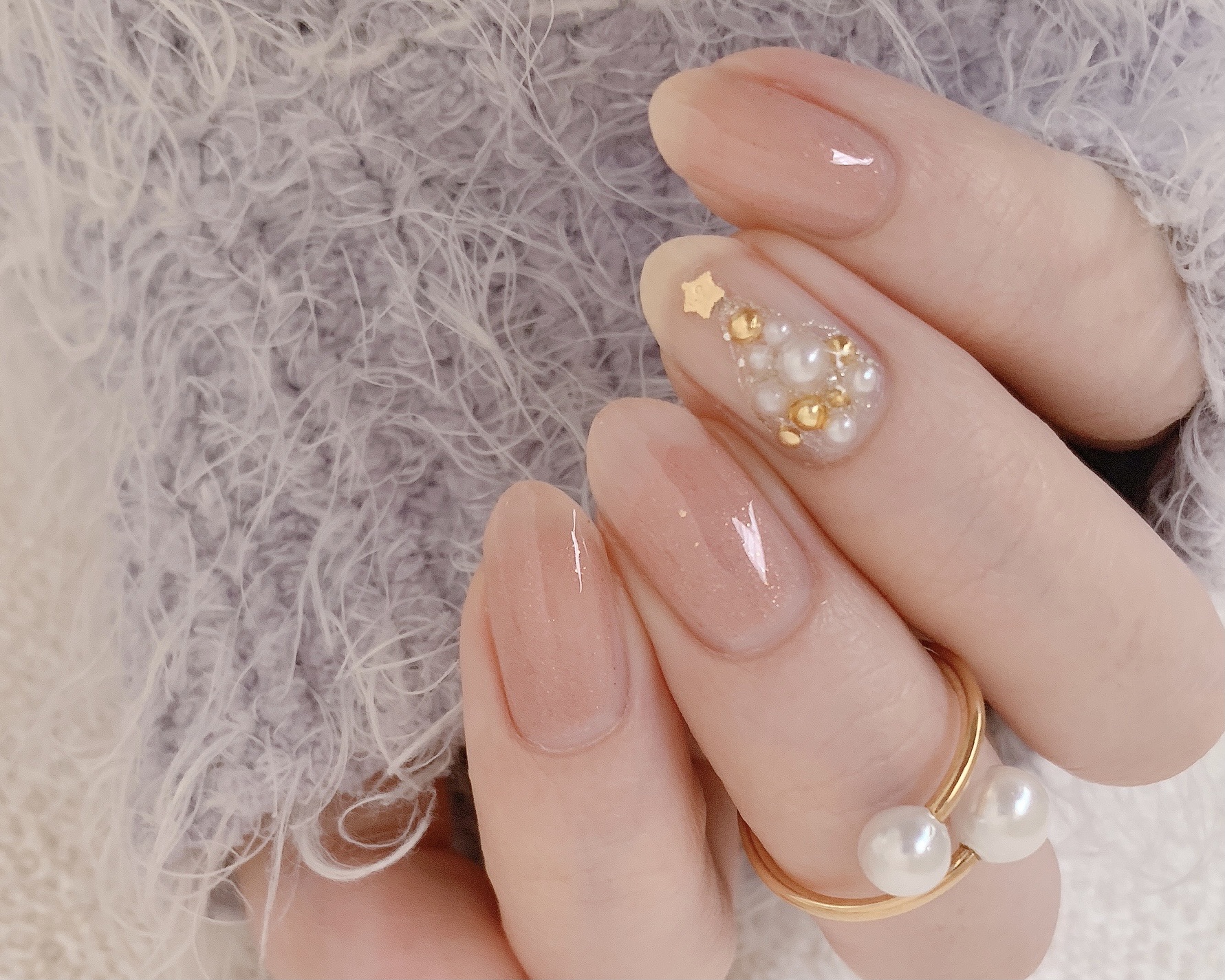 現品 ネイルチップ クリスマス ホワイト ゴールド 雪 - メルカリ