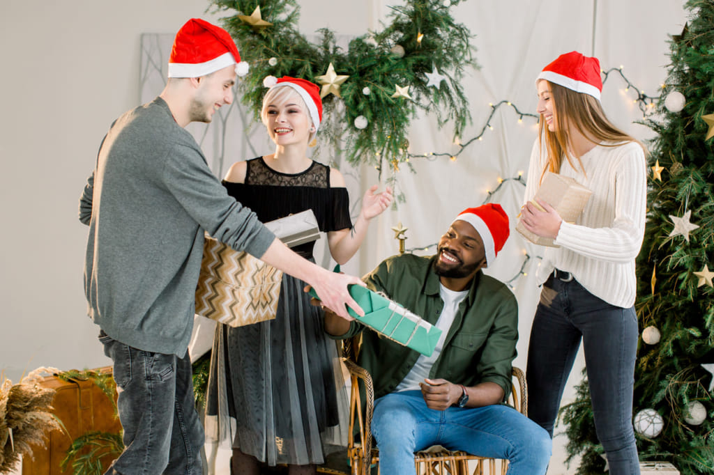 予算2,000円以下 プレゼントにおすすめのアイテムを＠ｃｏｓｍｅ ｓｔｏｒｅスタッフが厳選！美容・化粧品情報はアットコスメ