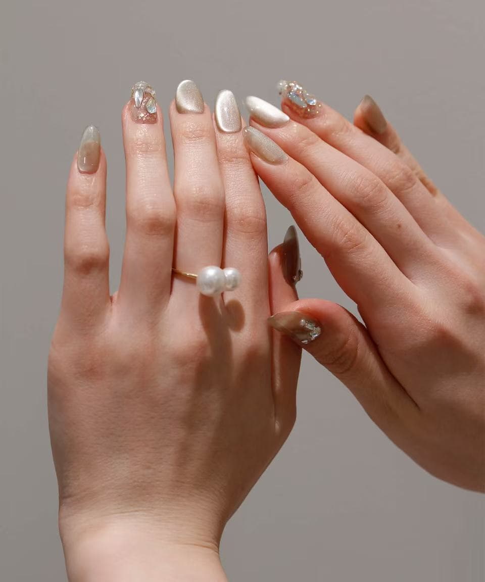 おすすめ順マグネット マグネットネイル ギャラクシー スターギャラクシー キャッツアイ結婚式お呼ばれネイルのネイルデザインネイルブック