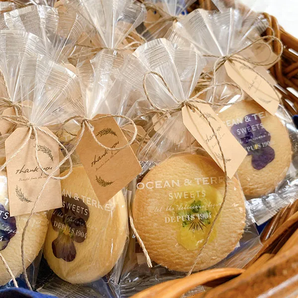 ○動画○ ミニ紙袋とオリジナルタグでつくるプチギフトラッピングオリジナル紙袋・包装紙・ショップ袋を小ロットで株式会社ベルベ