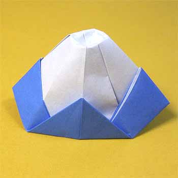 折り紙で作る華やかなお正月飾り『折り鶴リース』折り方・作り方Howpon ハウポン