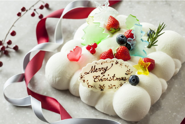 ノワールコンポート ケーキトレイ プレート ケーキトレー ケーキスタンド ディスプレイ クリスマス ストリングスホテル東京インターコンチネンタル24年 クリスマス、ツリー＆スノーマンのDIYケーキなど - ファッションプレス