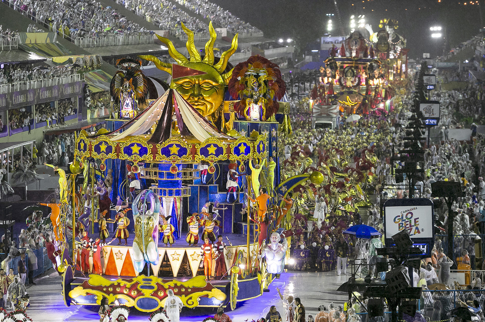 世界最大のお祭りリオのカーニバル - 株式会社アルファインテル