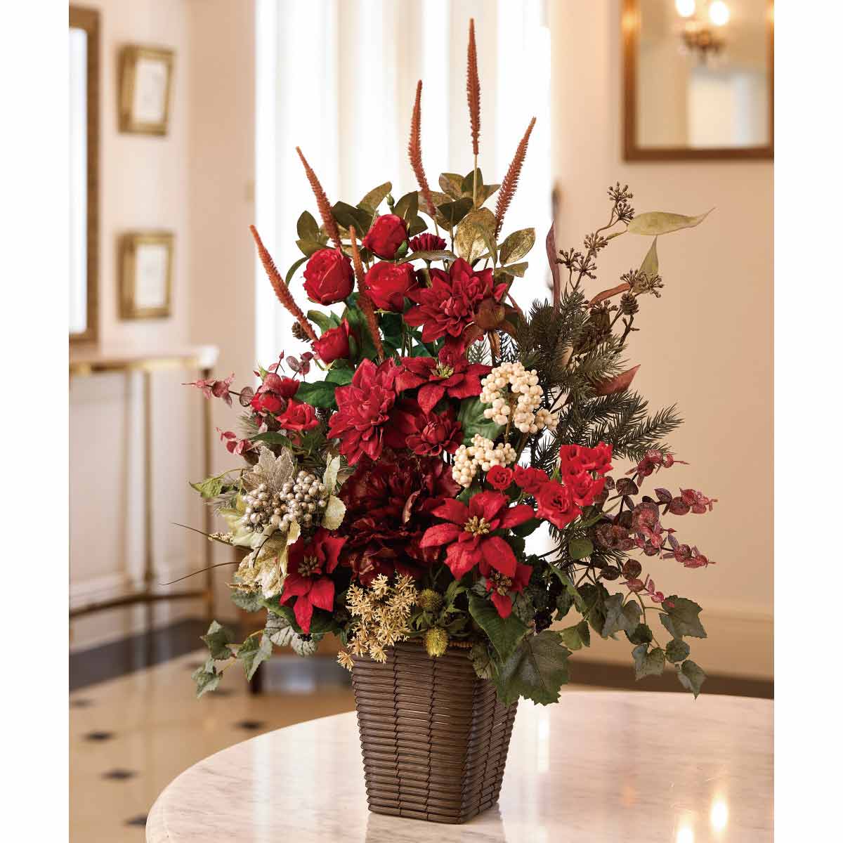 赤とグリーンのクリスマステーブルアレンジ』の作り方～うきうき花レシピ～ - はなどんやマガジン