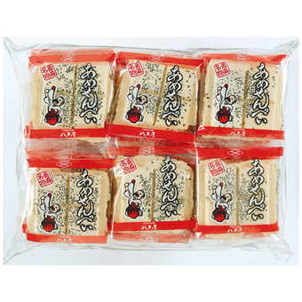 本日の水あめは『麦芽』です！ ＊たぐりあめセット 第2弾＊ ・麦芽水あめ 200g ・みるくせんべい 9枚入×2袋紫波マルシェにて、税込324円で販売中。昔なつかし駄菓子たぐりあめ水あめお祭りの定番岩手県紫波町オガールプラザ紫波マルシェ令和の子供に