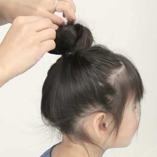 浴衣姿の子供向けヘアアレンジガイド。自宅でできるアレンジ方法のイラスト付きホットペッパービューティーマガジン