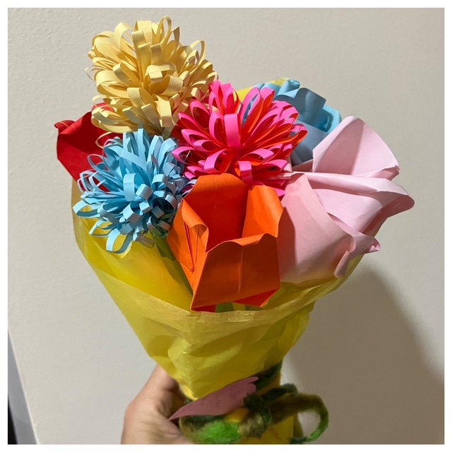 折り紙カーネーションの作り方！母の日の贈り物に子供の行事・お祝いAll About