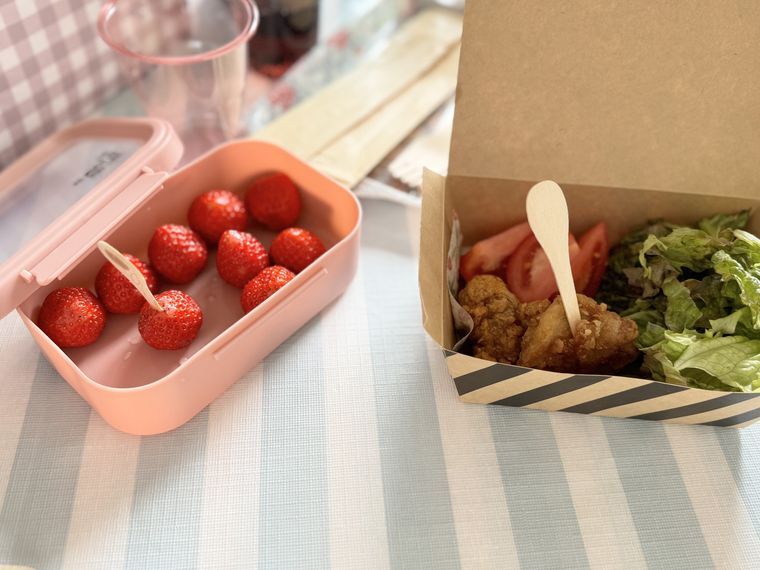 ピクニックにおすすめのセリア商品13選。プチプラでおしゃれにスタイリング♪ - macaroni