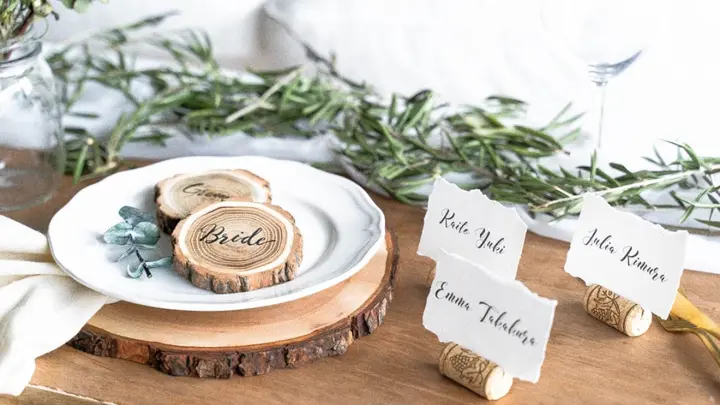 忘年会 席札 手作り 簡単 かわいいTikTok