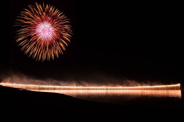 ナイアガラの下は全部燃えていました」花火大会で火事 「のおがた夏祭り」福岡TBS NEWS DIG