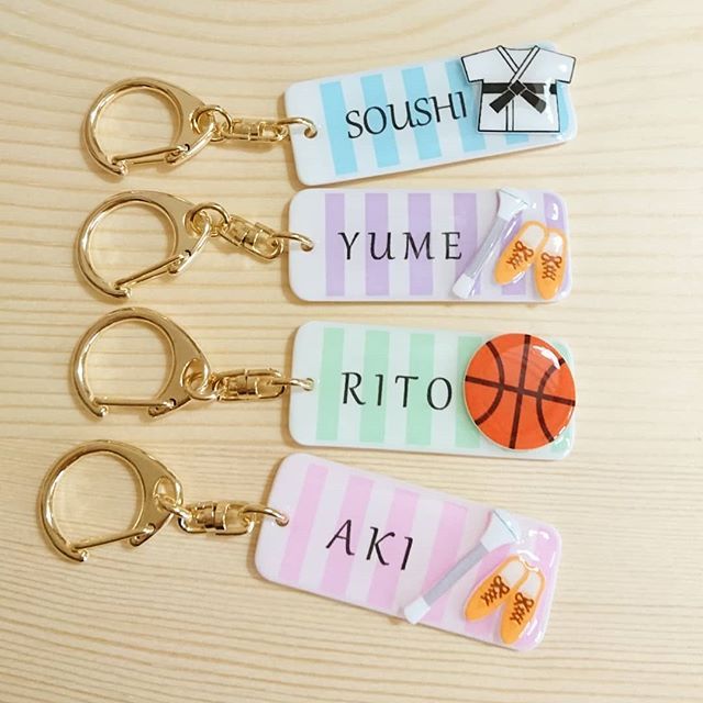 これはパパ泣いちゃうな！ 100均で作れる「手形キーホルダー」が最高の父の日プレゼントすぎる