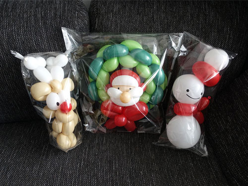 バルーンアート講座 クリスマスツリーの作り方。スプレーすると長持ちするよクリスマスに向けてレッツゴー♪