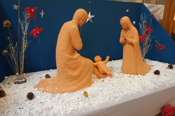 Amazon.co.jp: Harilla キリスト降誕セット クリスマス人形 クリスマスのキリスト降誕 イエスの誕生セット フィギュア付き 樹脂キリスト降誕 風景像 クリスマスキリスト 降誕シーン 降誕祭 クリスマス 置物 ホームデコレーション : ホーム＆キッチン