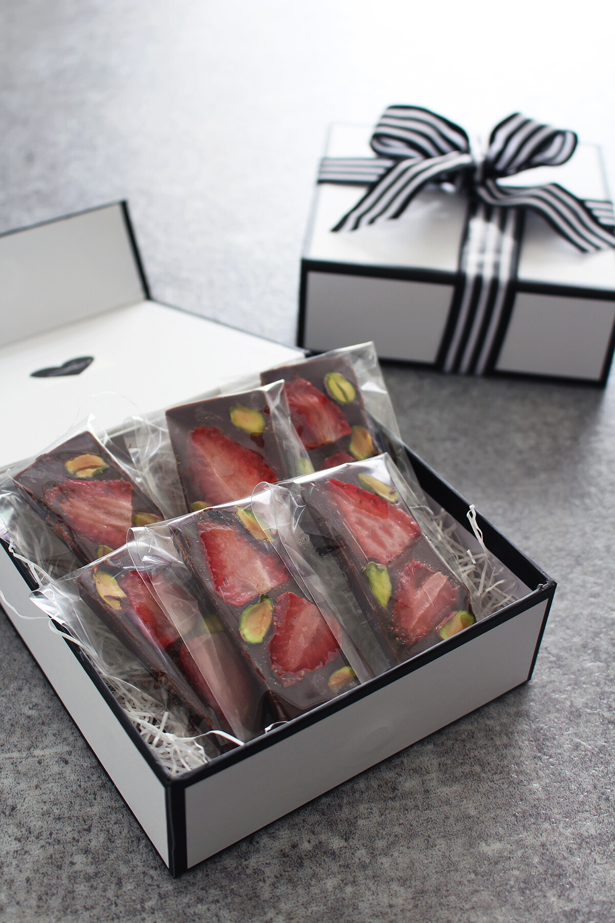 Seria - ラッピング 袋 牛乳パック風でカワイイ ２袋 バレンタイン ちょっとした贈り物にの通販 by さとまる's shopセリアならラクマ