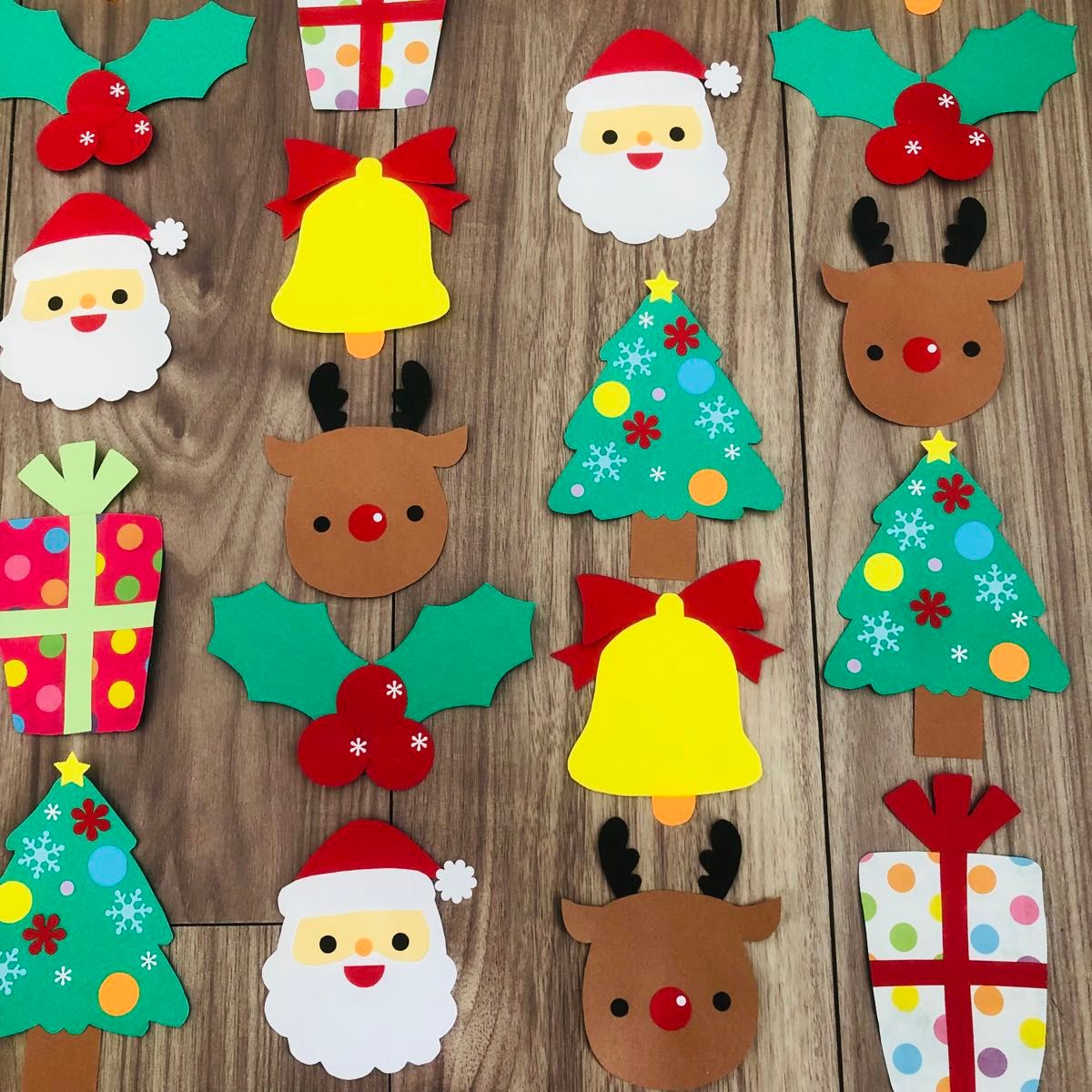 クリスマス吊るし飾りの手作りアイデア