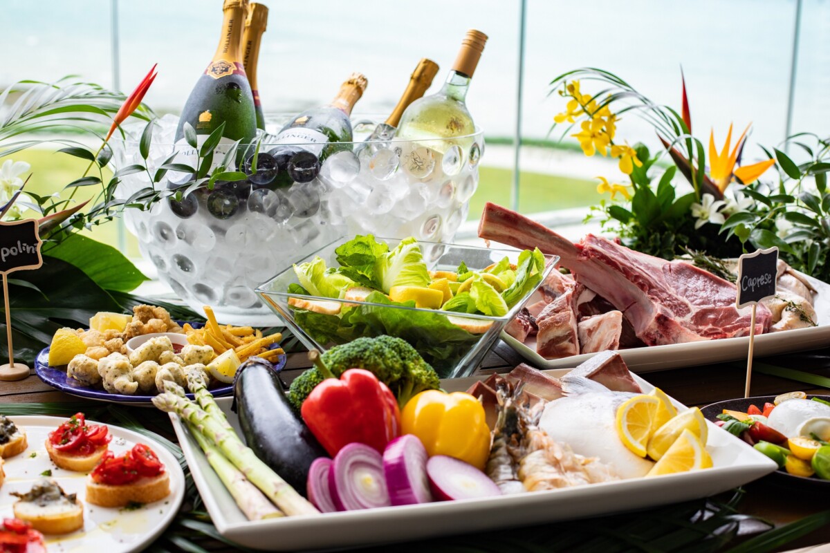 親族を中心にアットホームな結婚式を企画!レストランのBBQテラスを活用。BBQスタイルウェディング by ミヤコダ・スタンダード