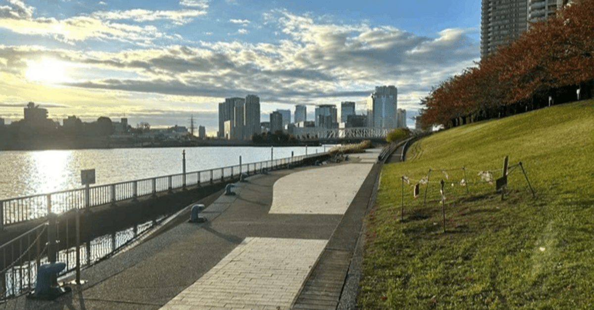 隅田川沿い、手持ち花火桜影和藝📸️が投稿したフォトブックLemon8