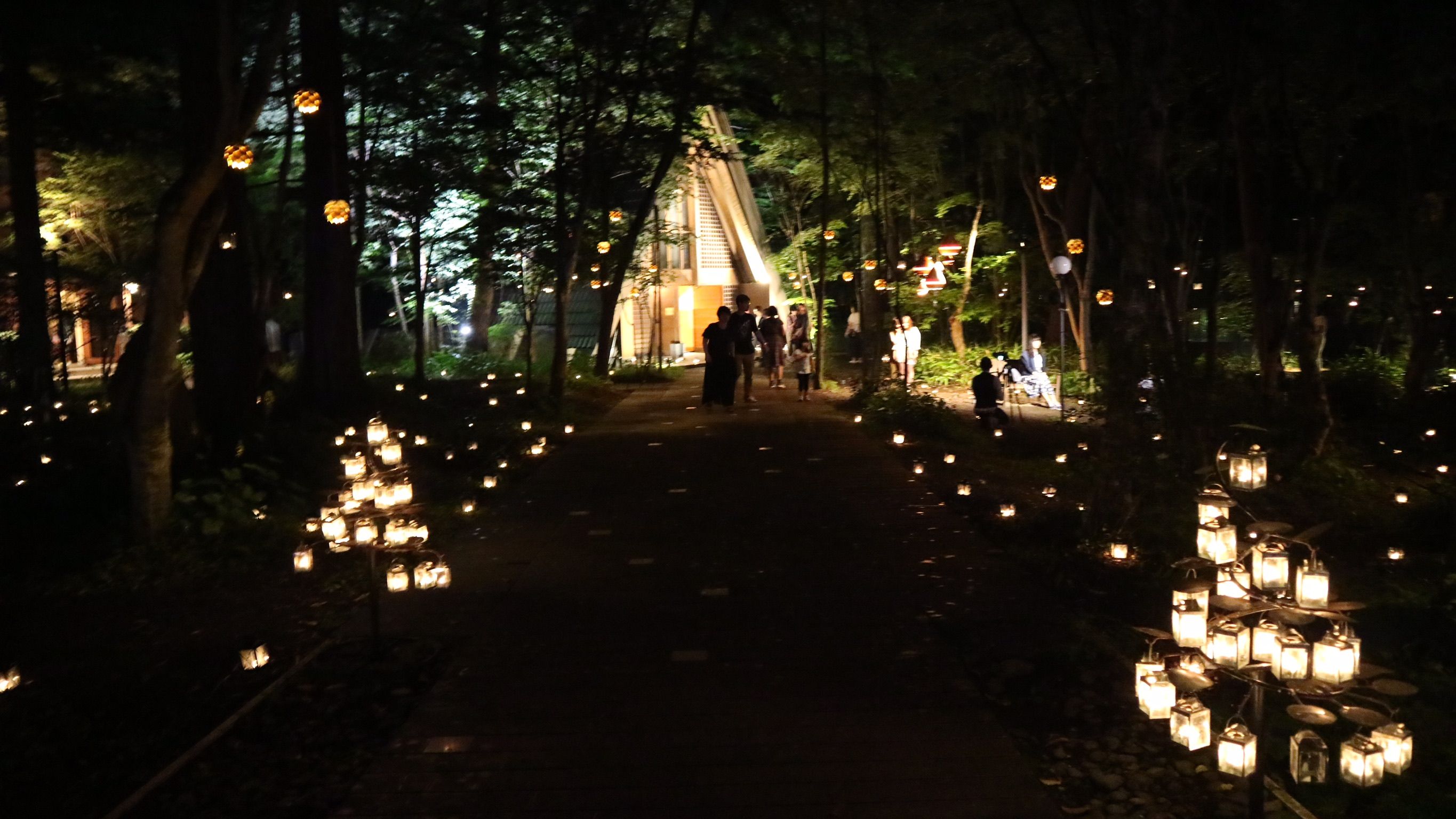 軽井沢高原教会 サマーキャンドルナイト星野リゾート 軽井沢ホテルブレストンコート