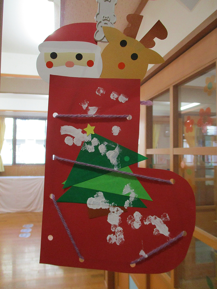 型紙付き クリスマスにぴったり！簡単＆可愛いクリスマスブーツ製作アイデアHOKET MAGAZINE子ども向け工作・ワークショップ情報株式会社HOKET