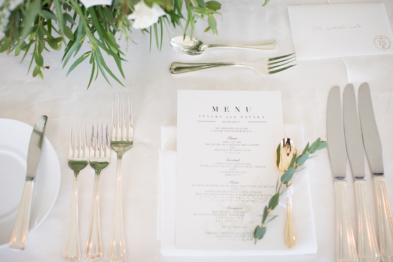 結婚式のメニュー表はおしゃれさ＆節約がポイント♡専門ショップやテンプレートも紹介＊ウェディングニュース