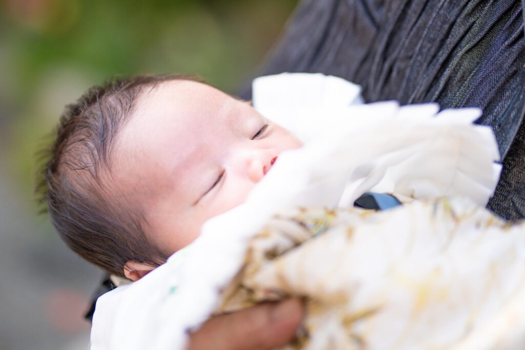 2023年 お宮参りはいつ・どこで・何をする？服装や持ち物も解説 - MAMA Media