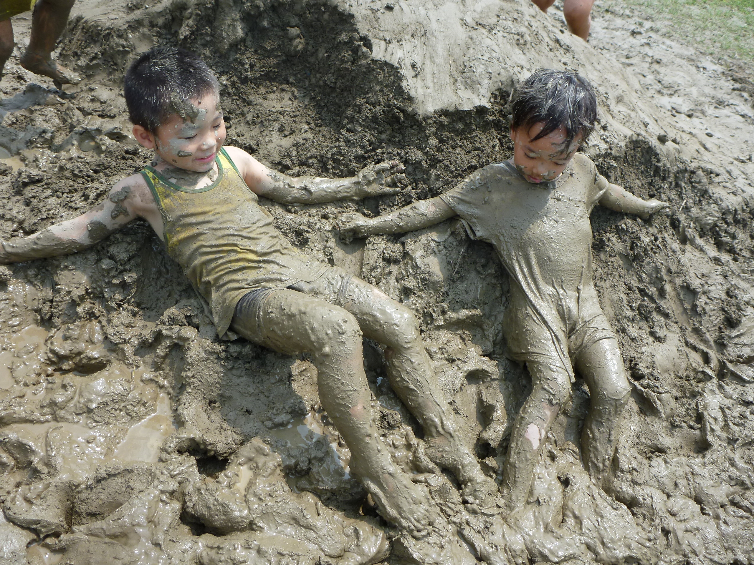 梅雨の由来と伝え方おすすめの活動アイデア 6月 保育士・幼稚園教諭のための情報メディア ほいくis ほいくいず