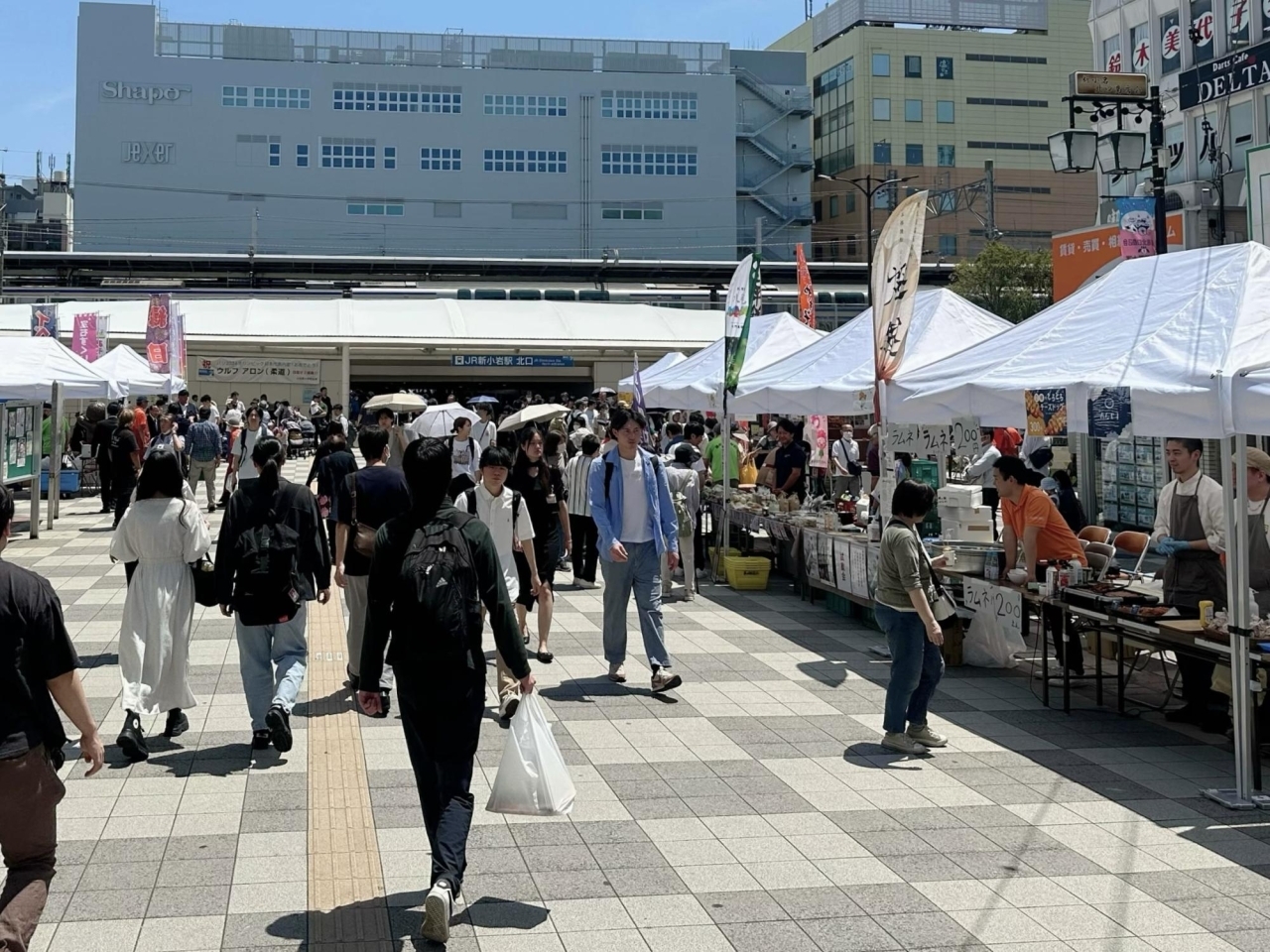 樟葉駅前広場「みんなでかなでる♪くずは秋の芸術祭 ～音と踊りと味覚と花と～」の企画・運営合同会社PicnicWork