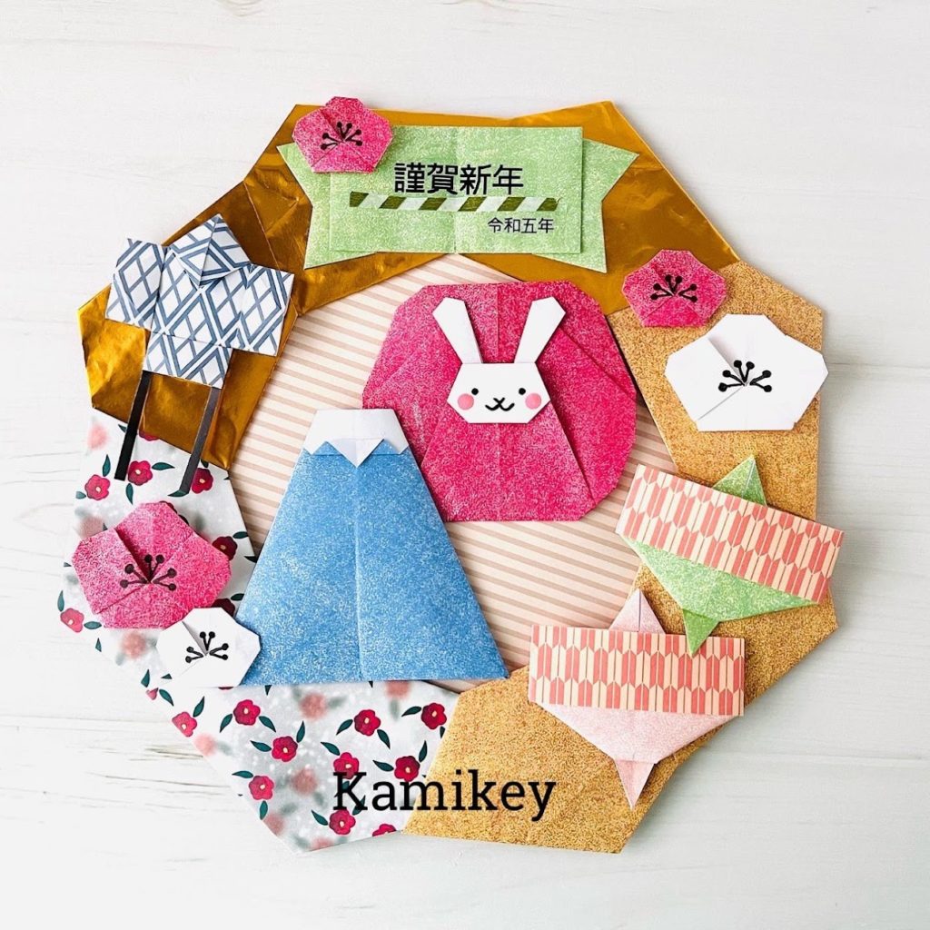 専用折り紙リース ハンドメイド 壁面飾り 干支 巳 だるま 折り紙リース ハンドメイド 壁面飾り 正月 干支