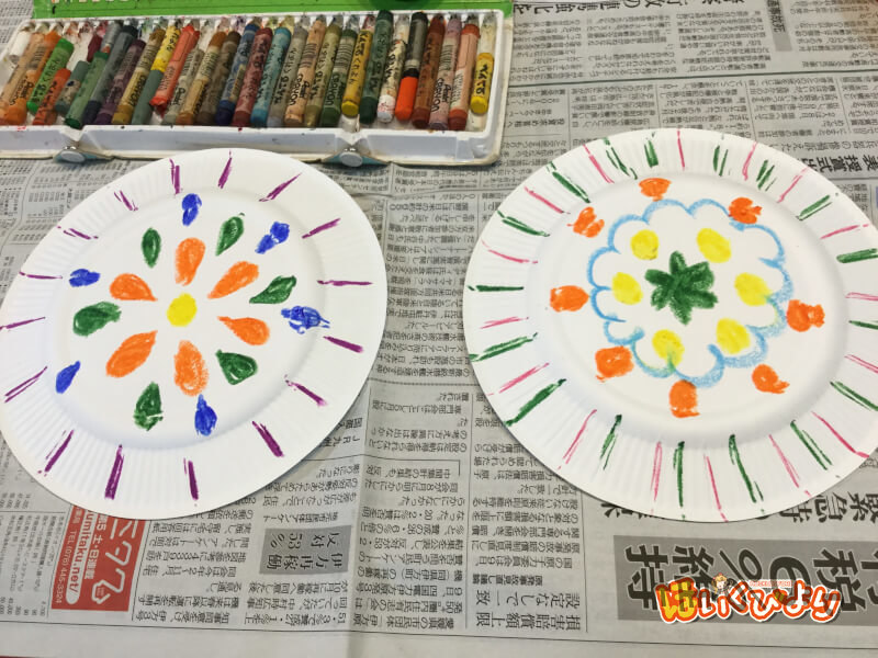 切り絵で花火製作！夏の思い出を形に3歳児クラス - くじら保育園 天王寺園