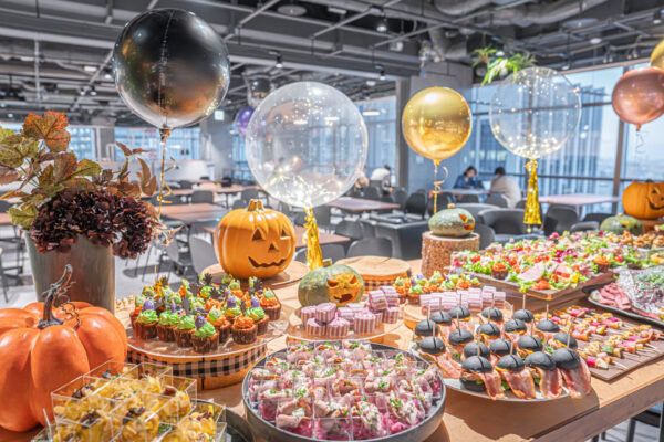 ハロウィン かぼちゃ グッズ ハロウィーンの 装飾 カボチャ ランタン シーン レイアウト 列 光る ショップ バー ドア 雰囲気 小道具楽天市場 置物 装飾 部屋 雰囲気 おしゃれ おもしろ インテリア ハロウィン 飾り かぼちゃ パーティー 置物 飾り付け 玄関 カボチャ