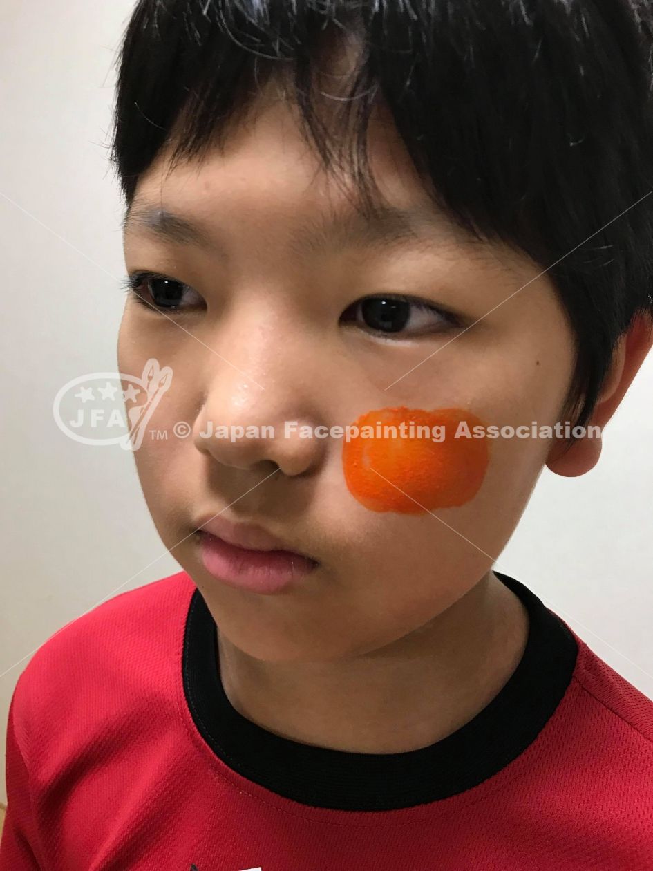 子供 フェイスペイント ハロウィーン 女の子の写真素材 - PIXTA