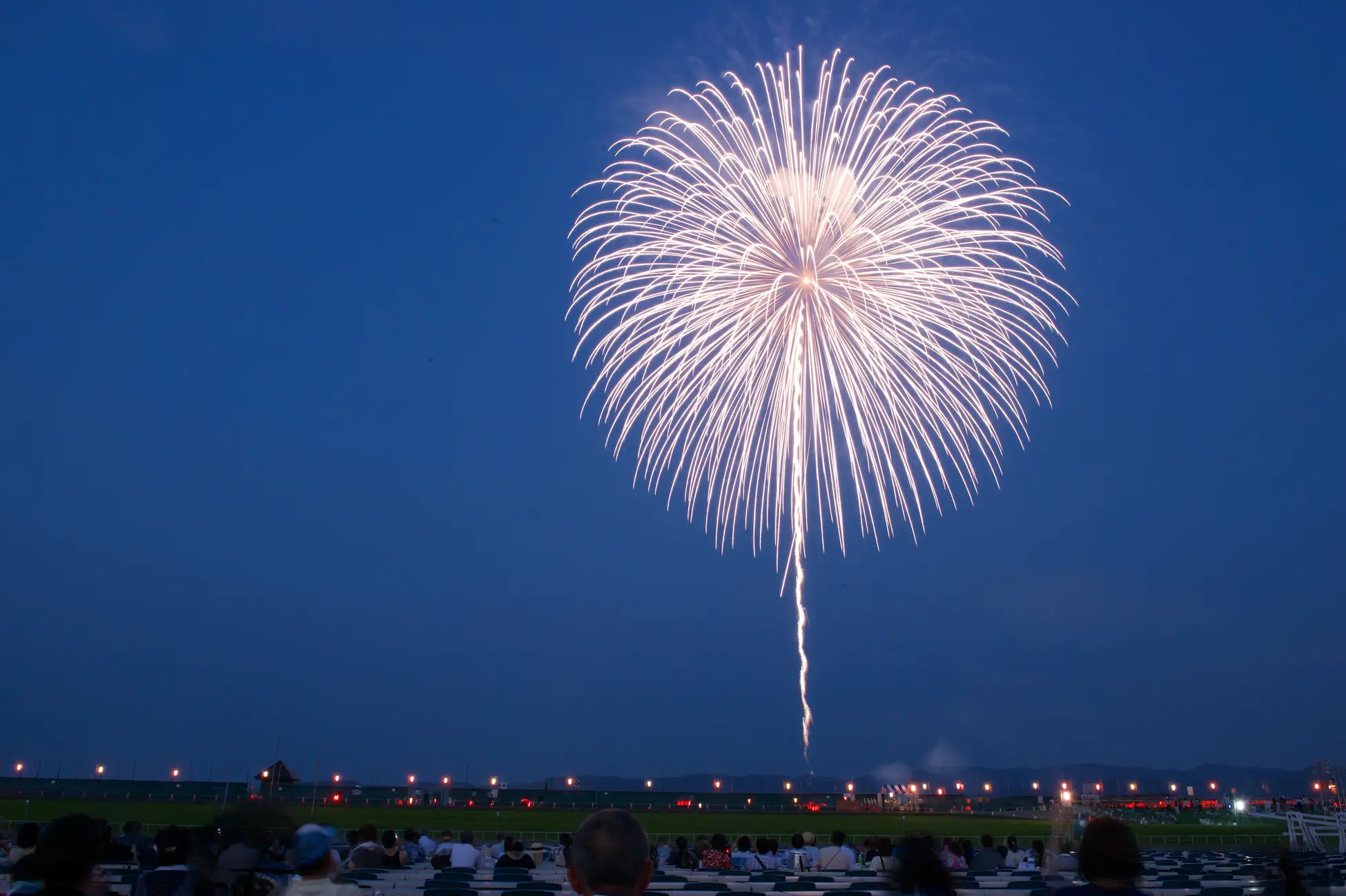 白井市 白井夏祭りは2025年8月23日に開催。今年は晴天の中、大輪の花火が見られますように。 ajisai- エキスパート -Yahoo!ニュース