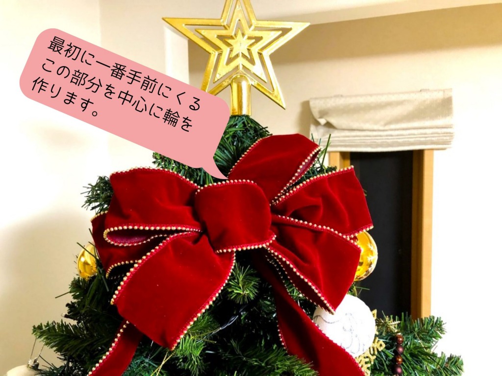 真似したくなる！手作りクリスマスリースのデザイン例43選 100均アイテムのみで作れる作例もRoomClip mag暮らしとインテリアのwebマガジン