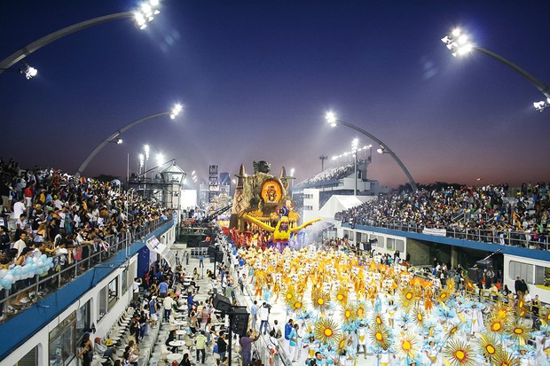 ブラジル 2024年 リオのカーニバル – グランツールジャパン