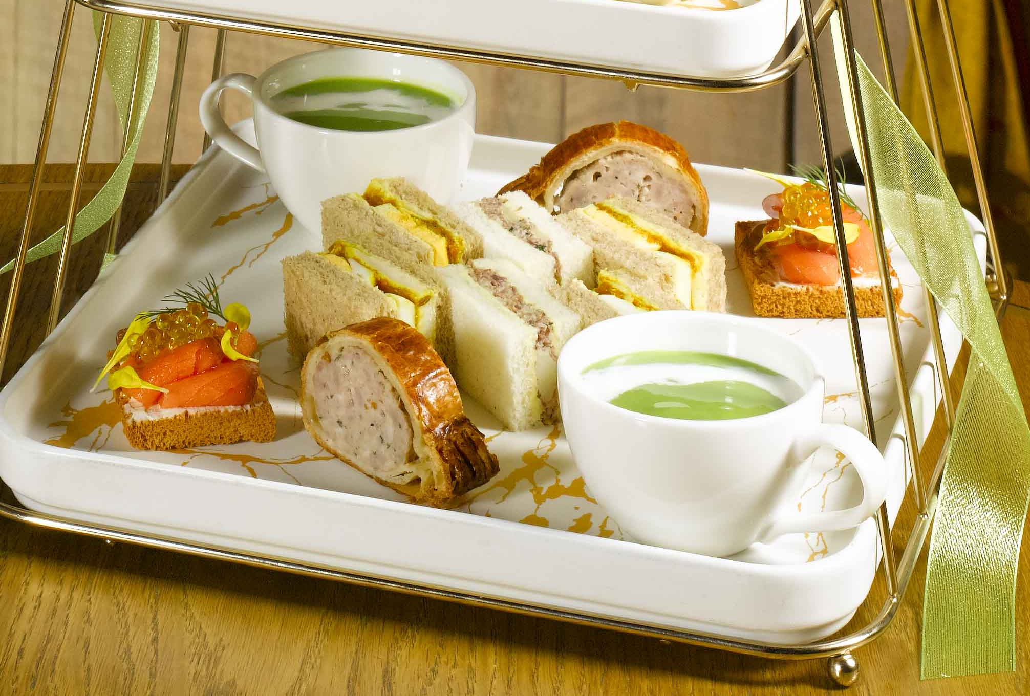 おしゃれな結婚式準備レポート「ハナレポ」を公開するとAmazonギフト nanacoギフトがもらえる