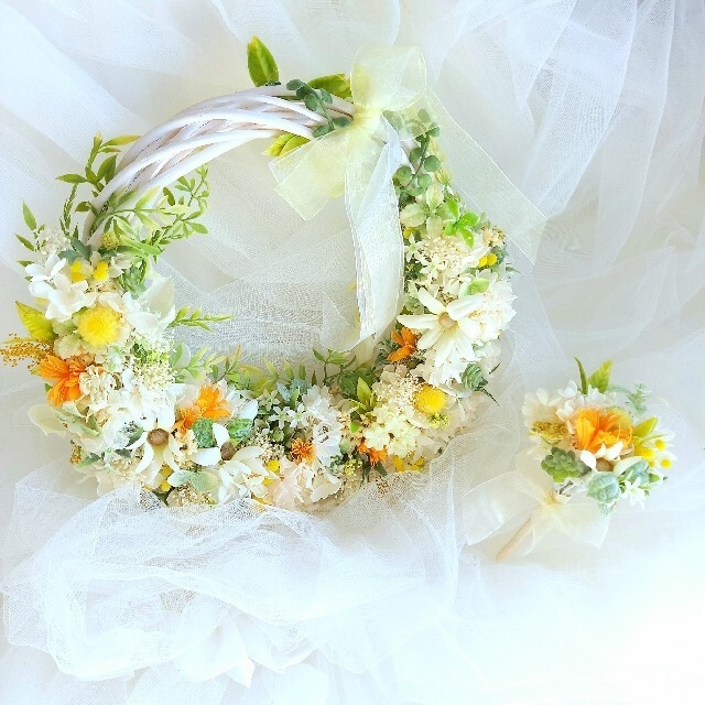 コリンヌ アーティフィシャルフラワーのフープリースブーケ インテリアに、ウェディングブーケとし