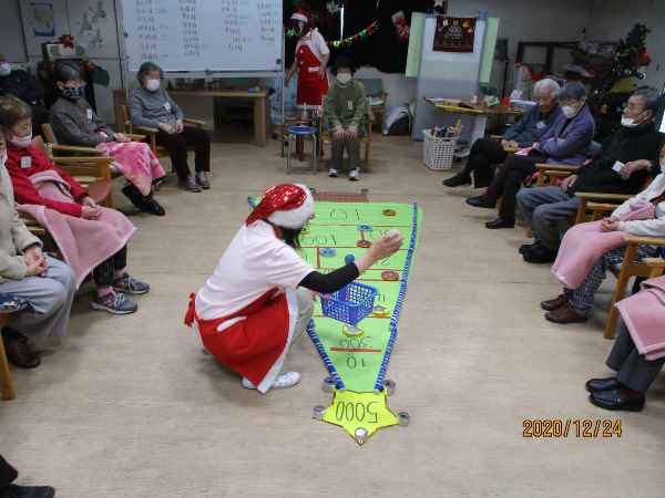 クリスマス気分を味わいたい！ 子供でも高齢者でも作れる超簡単リース – GLUGLU グルグルby grape