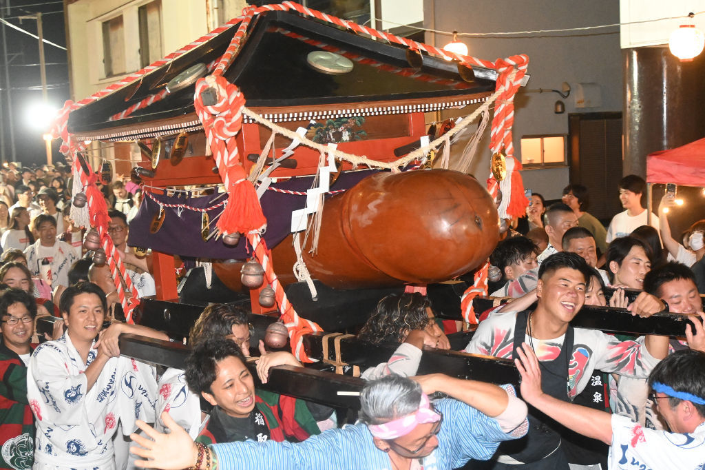 第４８回 稲取どんつく祭り酒と温泉の日々