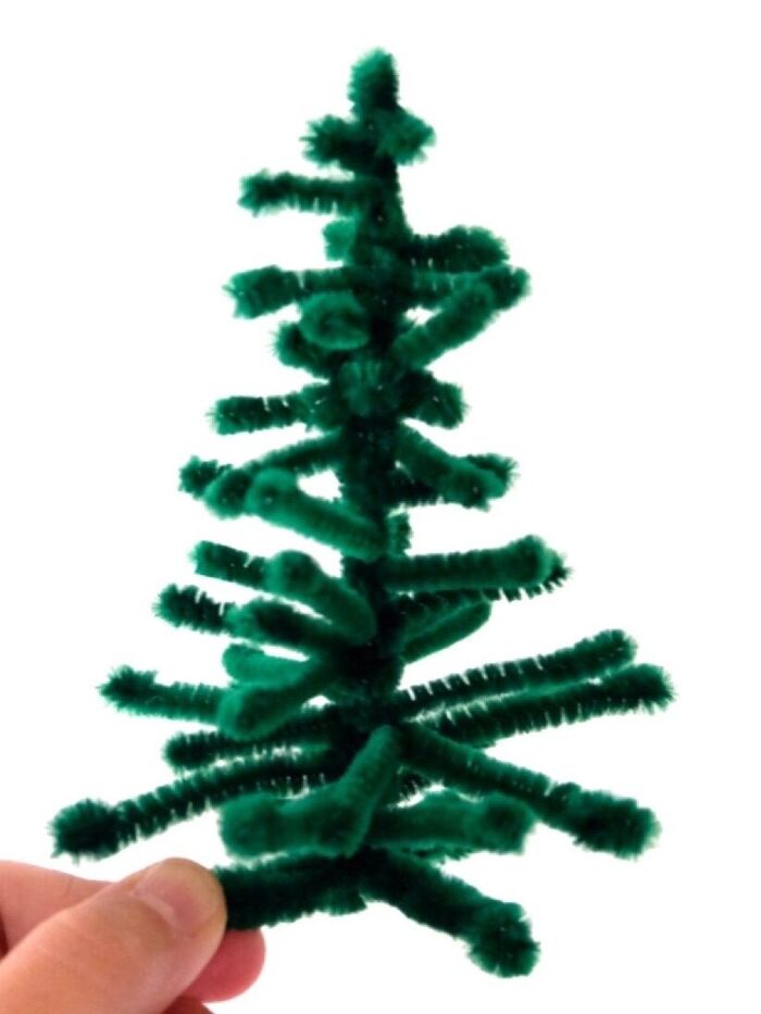 毛糸を使って「クリスマスツリー」を手作り！ 100均グッズで簡単工作♬ 子供向けイベント企画、キッズワークショップ運営株式会社ピコトン