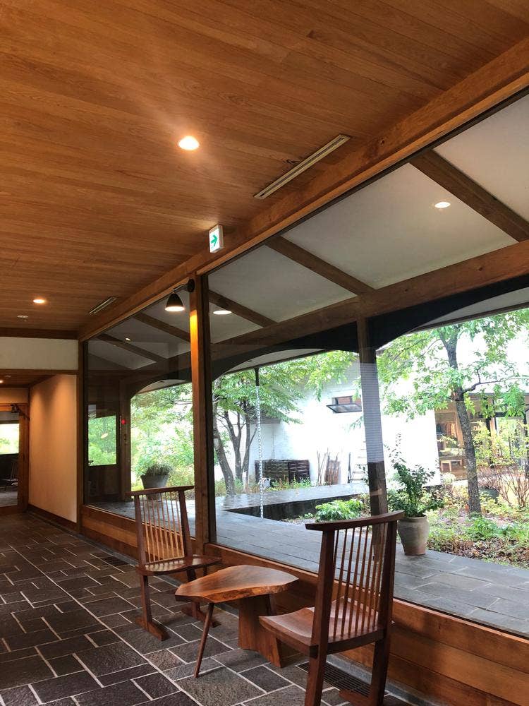 レストラン カフェ＆バー – ANA ホリデイ・インリゾート信濃大町くろよん