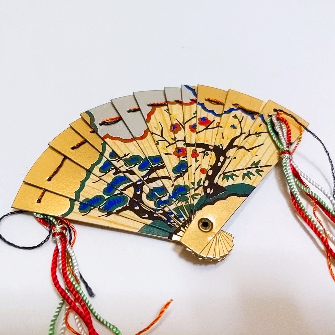 雛人形の七段飾りに飾る雛道具の配置と意味は？人形の東玉