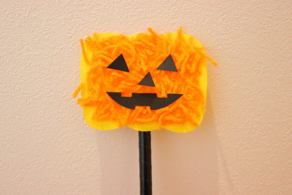 ２歳児のハロウィン製作せいさくっと