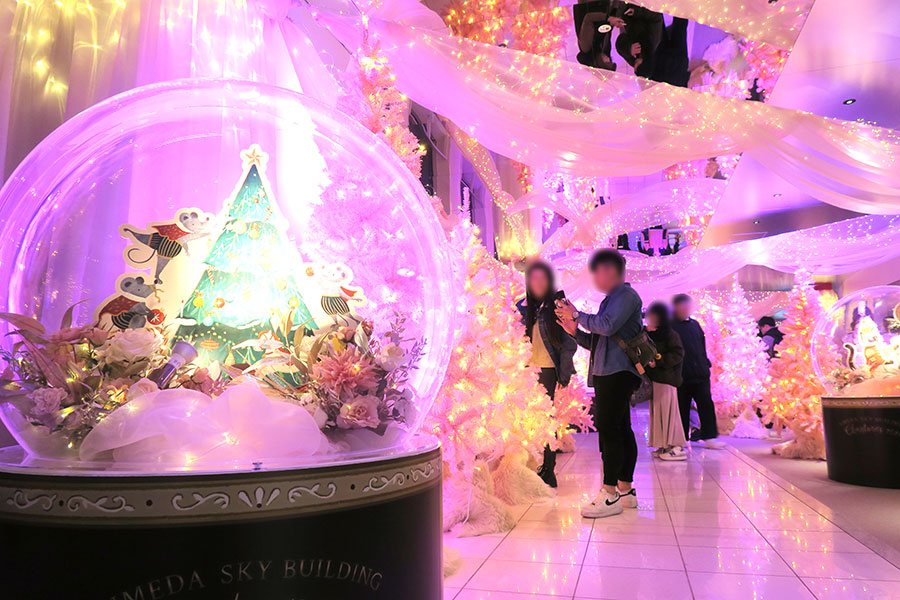 スカイランタンがつくり出すクリスマスツリー「Lantern Night 2019大阪」12月21日、22日 当日券数枚限定で発売予定 - SmoothLife Magazine