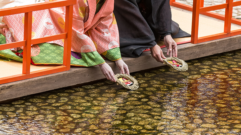 鳥取県・柳屋 の『流し雛』象々の郷土玩具