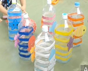 3歳児と工作！ペットボトルで作るボウリングおもちゃの作り方 - ワーママのための子育て情報WEBマガジン karafuru からふる
